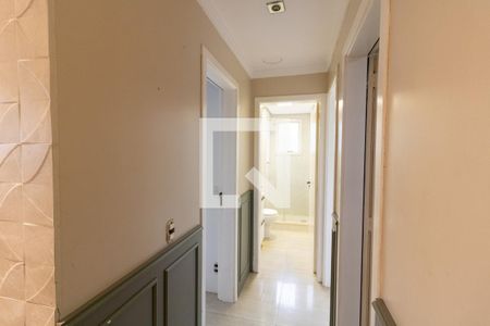 Corredor de apartamento à venda com 3 quartos, 71m² em Menino Deus, Porto Alegre