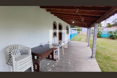 Entrada casa 1 de casa para alugar com 4 quartos, 1200m² em Recreio Santa Rita, Suzano