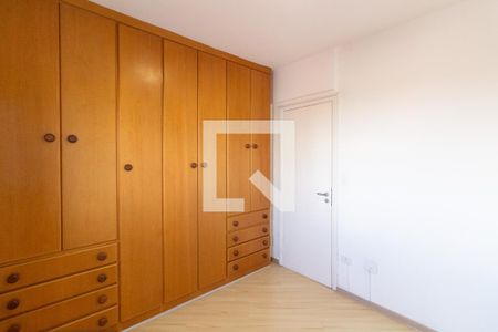 Quarto 1 de apartamento para alugar com 2 quartos, 58m² em Jardim Ester, São Paulo