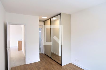 Suíte de apartamento para alugar com 2 quartos, 65m² em Lourdes, Belo Horizonte