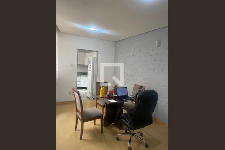 Sala de apartamento à venda com 3 quartos, 100m² em Lourdes, Belo Horizonte