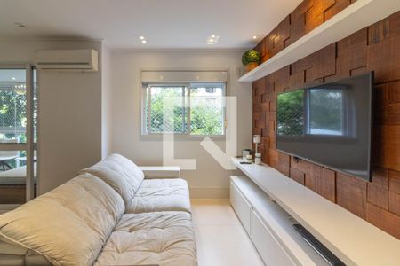 Sala de TV de apartamento para alugar com 2 quartos, 100m² em Vila Olímpia, São Paulo