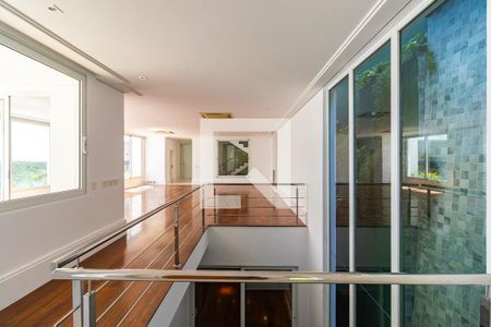 Casa à venda com 4 quartos, 1000m² em Cidade Jardim, São Paulo