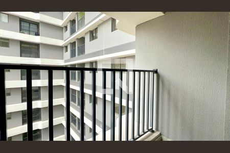 Sacada de kitnet/studio para alugar com 1 quarto, 27m² em Pinheiros, São Paulo