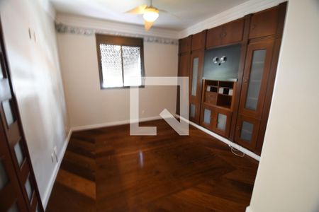 Quarto 1 de apartamento à venda com 3 quartos, 137m² em Cambuí, Campinas