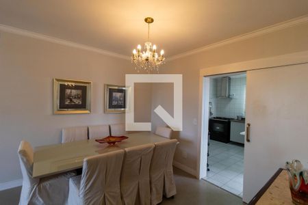 Salas de apartamento à venda com 3 quartos, 117m² em Jardim das Paineiras, Campinas