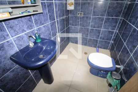 Banheiro de casa para alugar com 2 quartos, 70m² em Parque Novo Horizonte, São José dos Campos