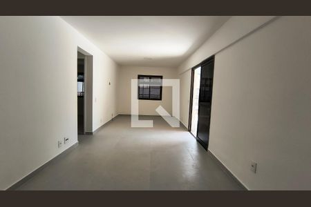 Sala de apartamento para alugar com 3 quartos, 70m² em Recreio dos Bandeirantes, Rio de Janeiro