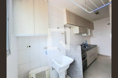 Cozinha e Área de Serviço de apartamento para alugar com 2 quartos, 55m² em Jardim Roberto, Osasco