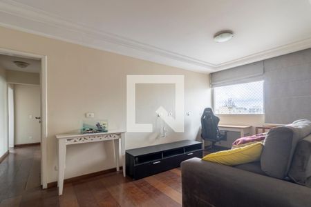 Sala de TV de apartamento à venda com 3 quartos, 168m² em Moema, São Paulo