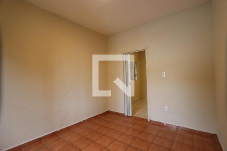 Quarto de casa à venda com 1 quarto, 180m² em Vila Antonieta, São Paulo