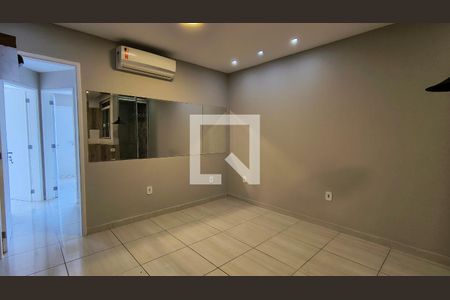 Sala de apartamento à venda com 2 quartos, 62m² em Recreio dos Bandeirantes, Rio de Janeiro