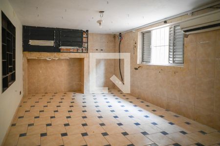 Casa para alugar com 1 quarto, 60m² em Sacomã, São Paulo