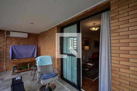 Varanda 1 de apartamento à venda com 4 quartos, 195m² em Vila Andrade, São Paulo