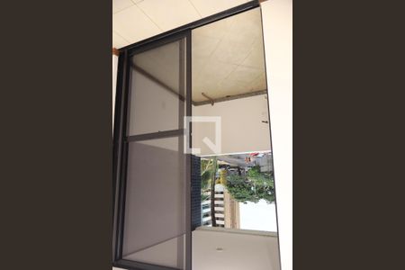 Sala de apartamento para alugar com 2 quartos, 70m² em Jardim Armação, Salvador