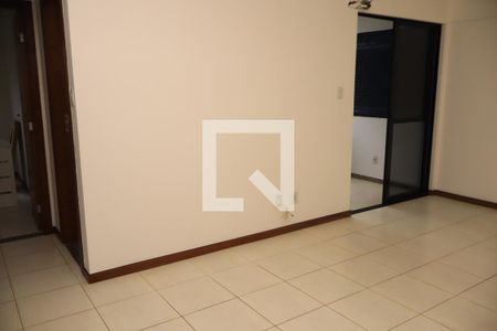 Sala de apartamento para alugar com 2 quartos, 70m² em Jardim Armação, Salvador
