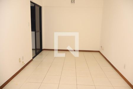 Sala de apartamento para alugar com 2 quartos, 70m² em Jardim Armação, Salvador