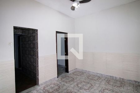 Casa à venda com 3 quartos, 150m² em Brás de Pina, Rio de Janeiro