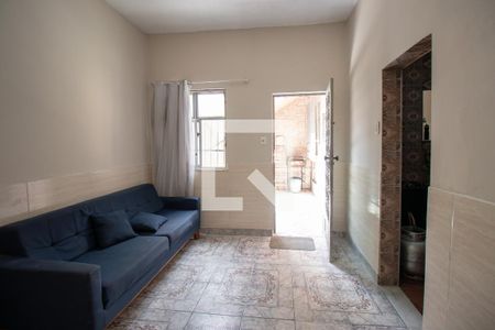 Sala 2 de casa à venda com 3 quartos, 150m² em Brás de Pina, Rio de Janeiro