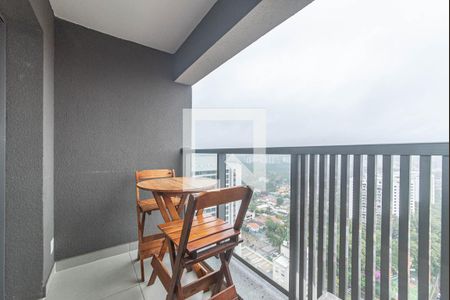 Varanda de kitnet/studio à venda com 1 quarto, 24m² em Santo Amaro, São Paulo