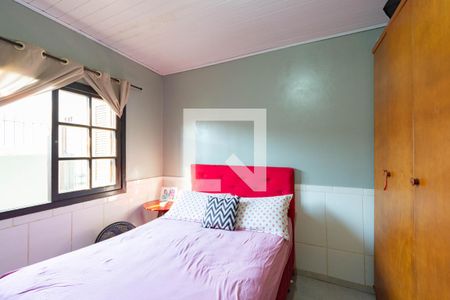 Casa à venda com 4 quartos, 170m² em Rio Branco, Canoas