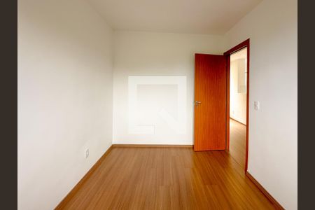 Quarto 1 de apartamento para alugar com 2 quartos, 40m² em Sertão do Maruim, São José