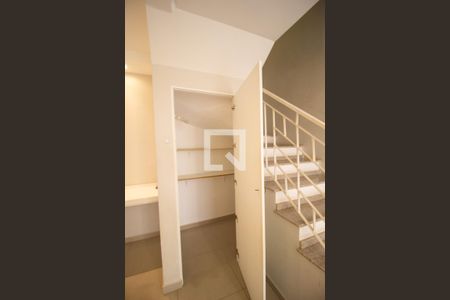 Detalhe Sala de casa de condomínio para alugar com 3 quartos, 105m² em Alto da Boa Vista, Sorocaba