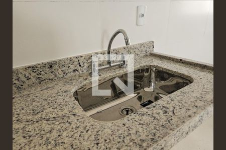 Sala/Cozinha de apartamento à venda com 3 quartos, 69m² em Parque das Nações, Santo André