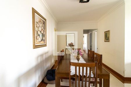 Sala de apartamento à venda com 3 quartos, 82m² em Vila Itapura, Campinas