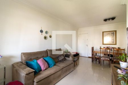 Sala de apartamento à venda com 3 quartos, 82m² em Vila Itapura, Campinas