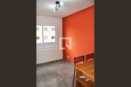 Detalhe - Sala e Sala de Jantar de apartamento para alugar com 2 quartos, 38m² em Jardim Bandeirantes, São Paulo