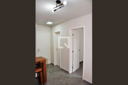 Detalhe - Sala e Sala de Jantar de apartamento para alugar com 2 quartos, 38m² em Jardim Bandeirantes, São Paulo