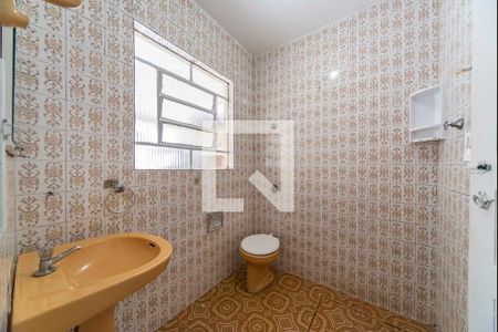 Banheiro  de casa para alugar com 1 quarto, 156m² em Vila Scarpelli, Santo André