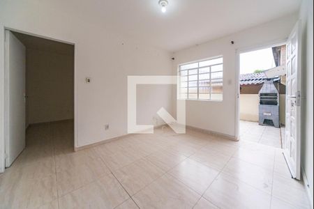 Sala de casa para alugar com 1 quarto, 156m² em Vila Scarpelli, Santo André