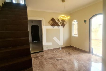 Sala de casa à venda com 3 quartos, 160m² em Vila Barros, Guarulhos