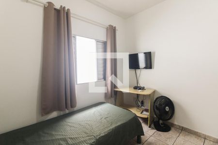 Casa 1 - Quarto 2 de casa à venda com 5 quartos, 500m² em Vila Carrão, São Paulo