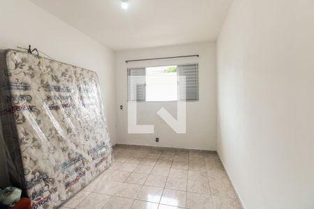 Casa 1 - Quarto 1 de casa à venda com 5 quartos, 500m² em Vila Carrão, São Paulo