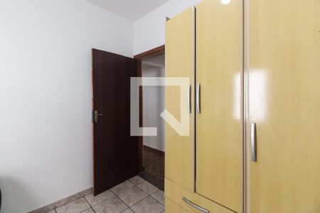 Casa 1 - Quarto 2 de casa à venda com 5 quartos, 500m² em Vila Carrão, São Paulo