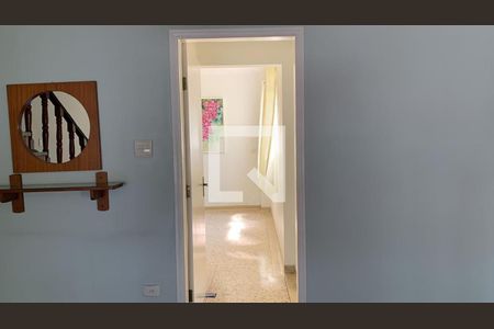 Escada de casa para alugar com 5 quartos, 348m² em Belenzinho, São Paulo