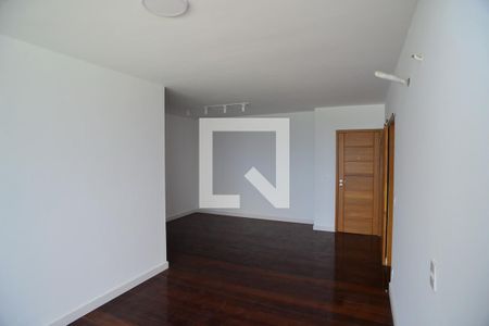 Sala de apartamento à venda com 4 quartos, 141m² em Barra da Tijuca, Rio de Janeiro