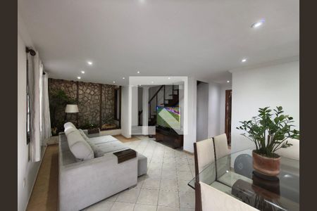 Sala de casa de condomínio à venda com 5 quartos, 270m² em Taquara, Rio de Janeiro