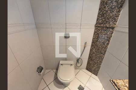 Lavabo de casa de condomínio à venda com 5 quartos, 270m² em Taquara, Rio de Janeiro