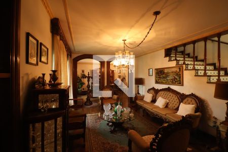 Casa para alugar com 4 quartos, 349m² em Jardim Franca, São Paulo