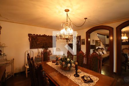 Casa para alugar com 4 quartos, 349m² em Jardim Franca, São Paulo