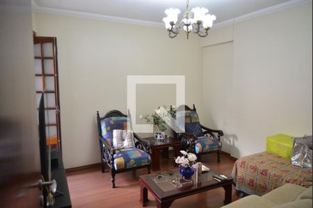 Sala de casa para alugar com 3 quartos, 280m² em Vila Sacadura Cabral, Santo André
