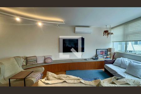 Sala de TV de apartamento à venda com 3 quartos, 178m² em Jardim Paulistano, São Paulo