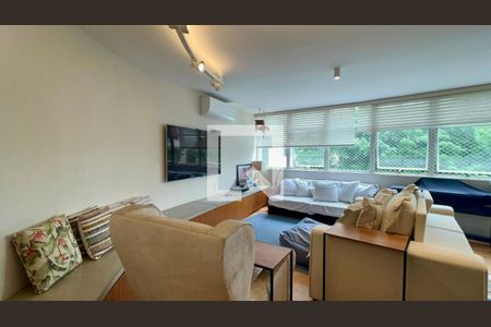 Sala de TV de apartamento à venda com 3 quartos, 178m² em Jardim Paulistano, São Paulo