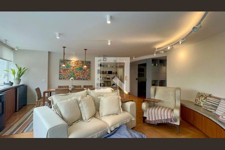 Sala de TV de apartamento à venda com 3 quartos, 178m² em Jardim Paulistano, São Paulo