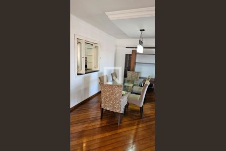 Sala  de casa para alugar com 3 quartos, 310m² em São Luís, Canoas