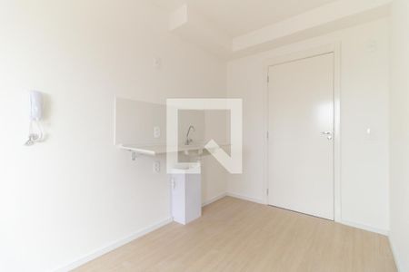 Cozinha  de kitnet/studio à venda com 1 quarto, 17m² em Vila Dom Pedro I, São Paulo